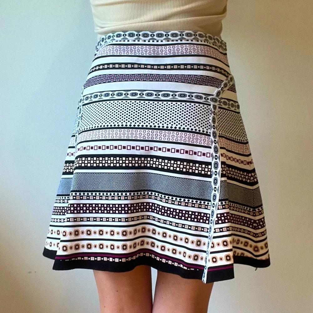 Diane Von Furstenberg Knit Skirt - Picture 4 of 4